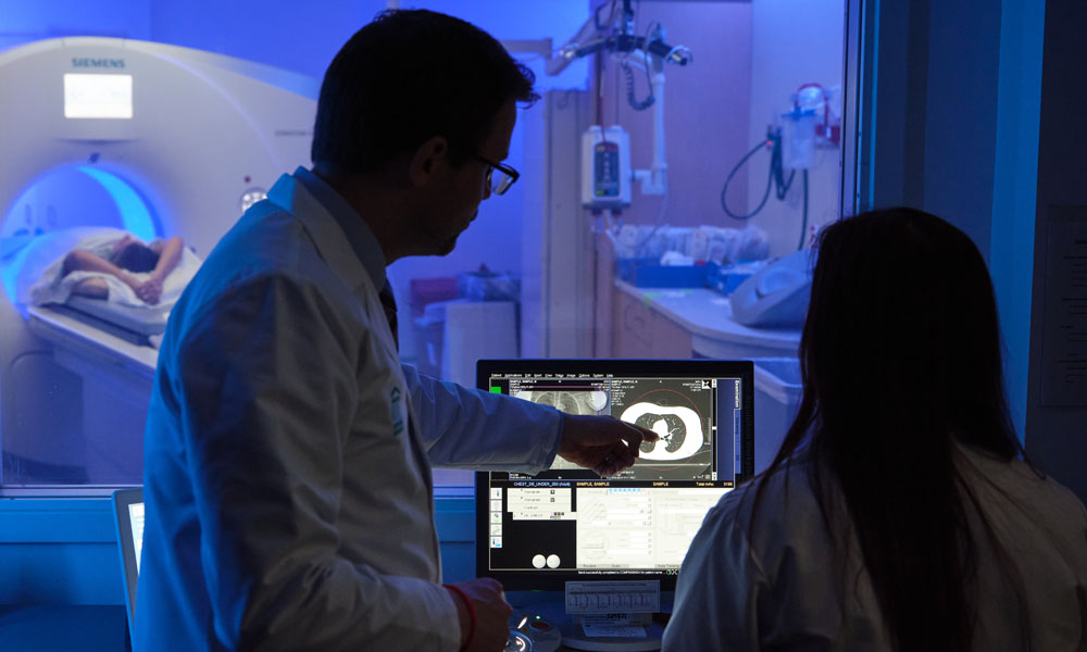 Dr. Florian Fintelmann with colleagues Dr. Florian Fintelmann with colleagues