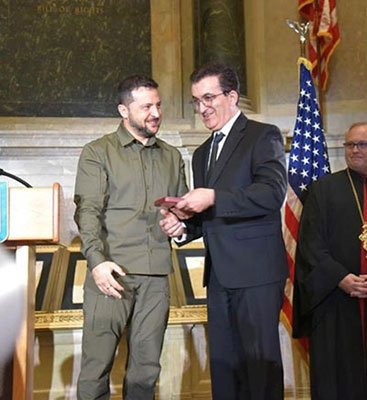 Ukrainian President Volodymyr Zelenskyy presents Dr. Fuzaylov with the Order of Merit 2nd degree