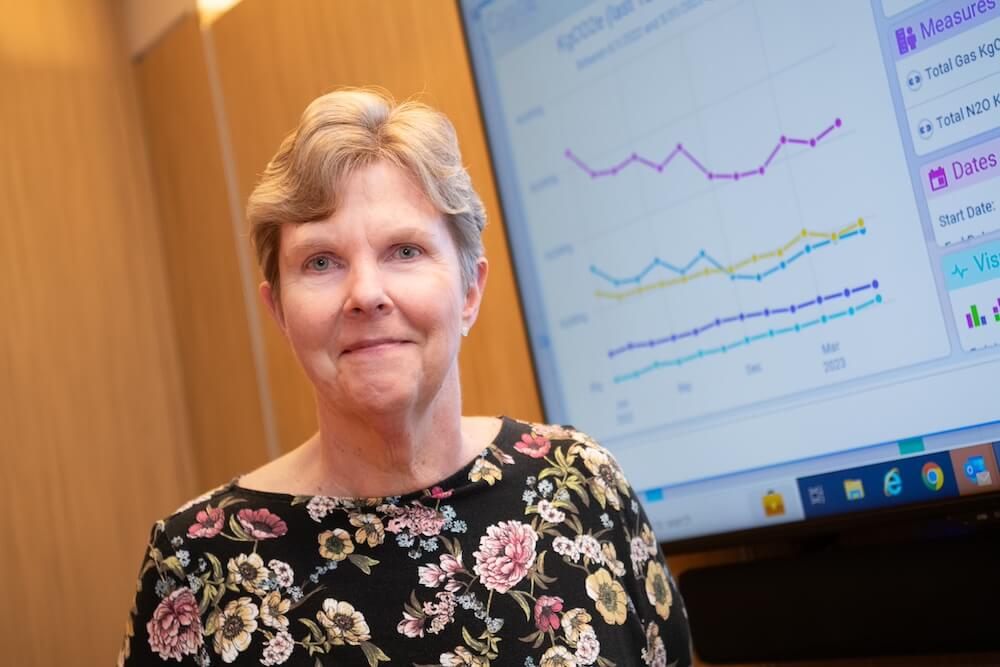 Dr. Lucinda Everett